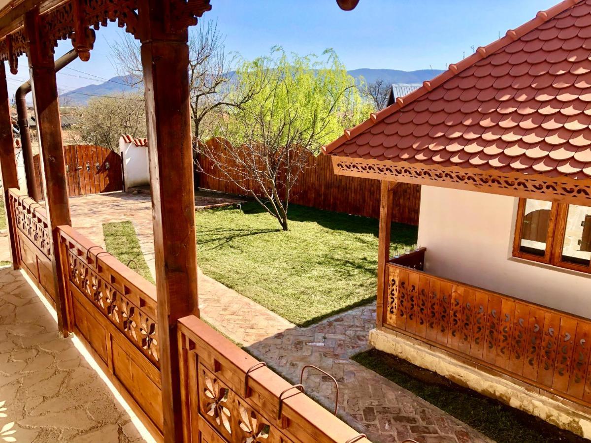Conacul Grigorescu Ratesti Exterior photo